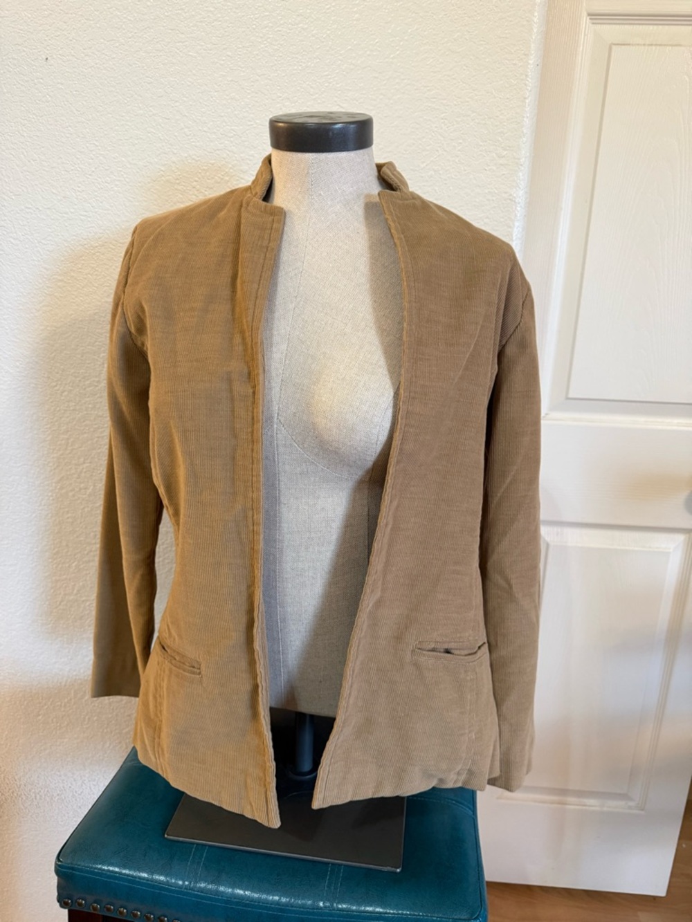 Vintage Claudine Piguet Camel Corduroy Open Front Blazer Jacket Minimalist 90s